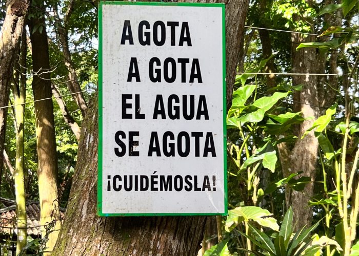 Agua